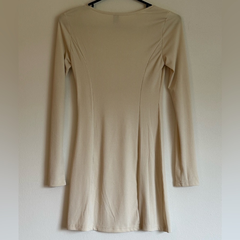 SHEIN DRESS - Picture 2 of 2